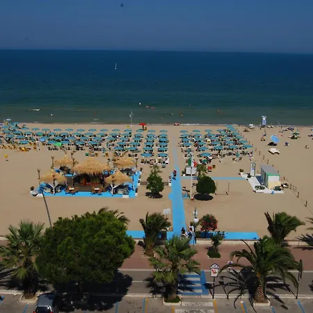 Costa 3*